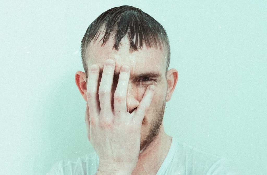 Pourquoi les adolescents perdent-ils de plus en plus tôt leurs cheveux&nbsp;?